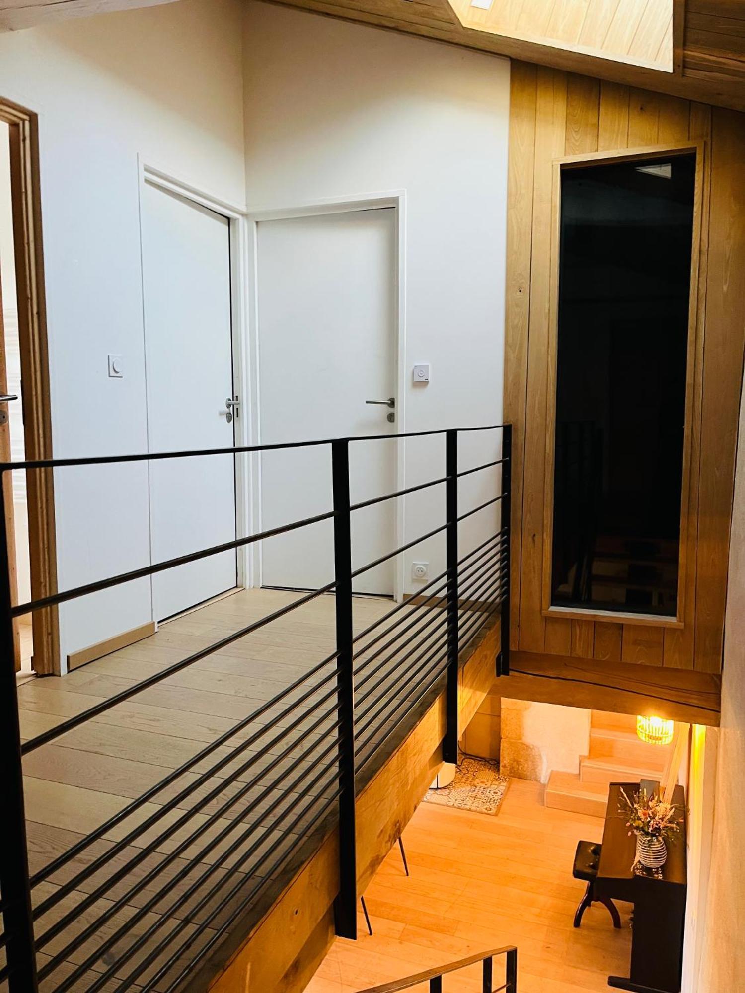 La Loge Hotel ปูโซจส์ ภายนอก รูปภาพ